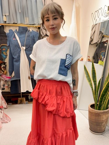YY202-Textured With blue Pockets Top 
