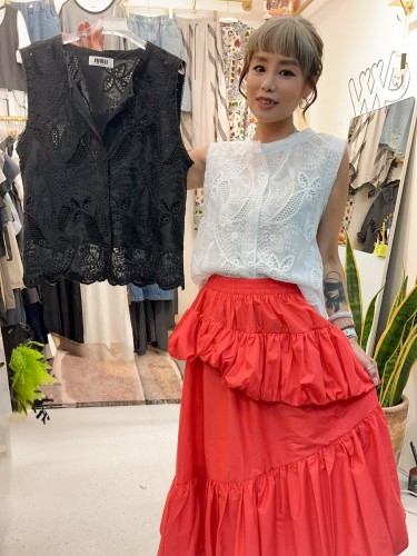 YY186-Embroidery Sleeveless Top