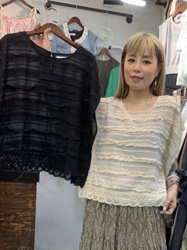 YM36 Sheer Short Sleeve Lace Top