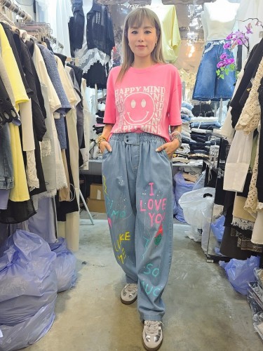 AQ276  denim pants with colourful wording
