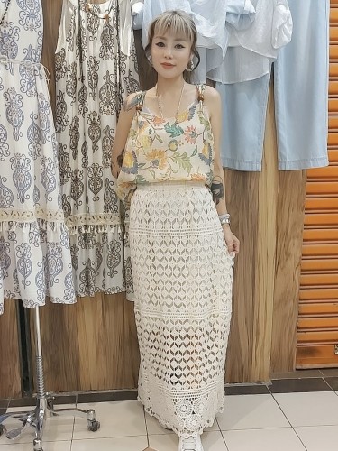 BB83 White Crochet Long Skirt