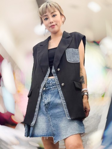 ON56 Black Sleeveless Denim Trim Blazer 