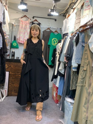 YM38 Black Laser Cut Floral Pinafore