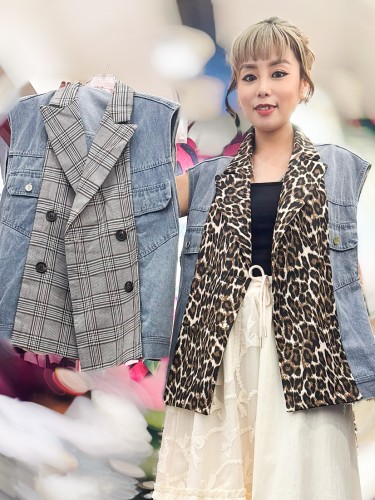 ON40 - Denim with Print Collared Vest 