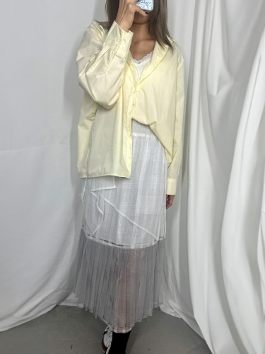 25041026 黃色 後LACE SHIRT 