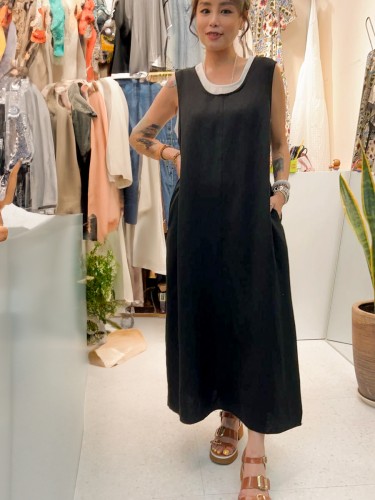 YY198-Black Layer with white sleeveless dress