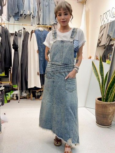 YY201-denim pinafore