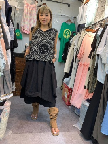 YM55 Black Irregular Layers Skirt Overlay Inner Pants