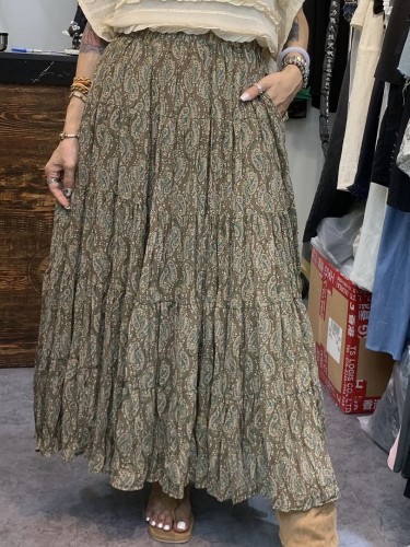 YM56 Brown Paisley Print Flare Skirt