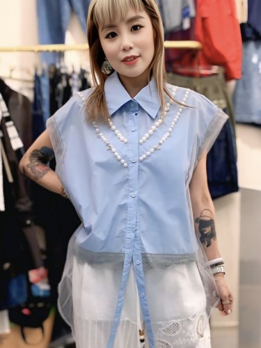 YY245 mesh and pearls top