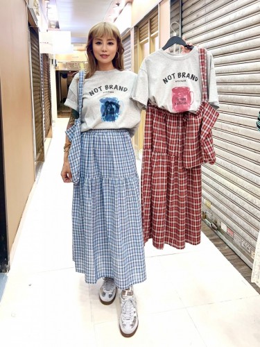 複製  MK137 printed tee w checked skirt n bag
