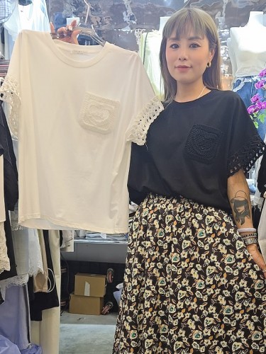 AQ298 Lace TRIM TOP