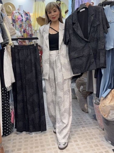 GA101 paisley pants set
