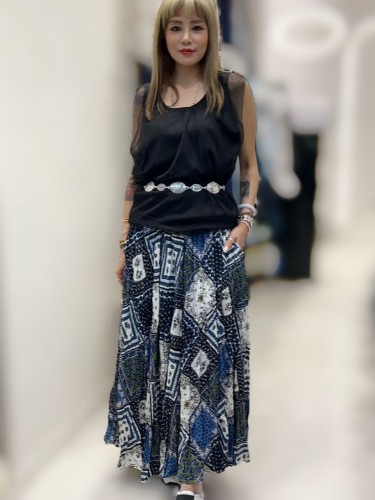 PA174 Blue Black Square Printed Wrinkled Skirt