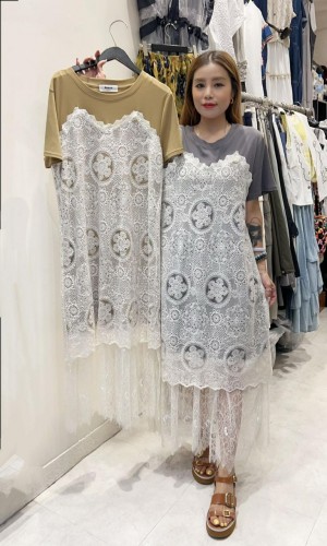 PA153 Tee dress with lace