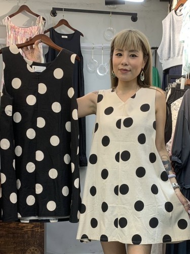 YM50 Big Polkadots V Dress