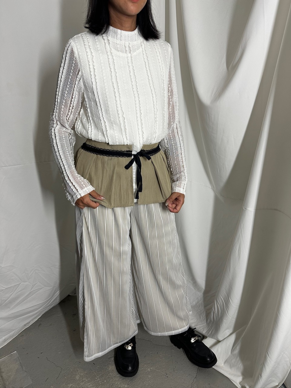 BS519 白色 兩件套條子提花褲